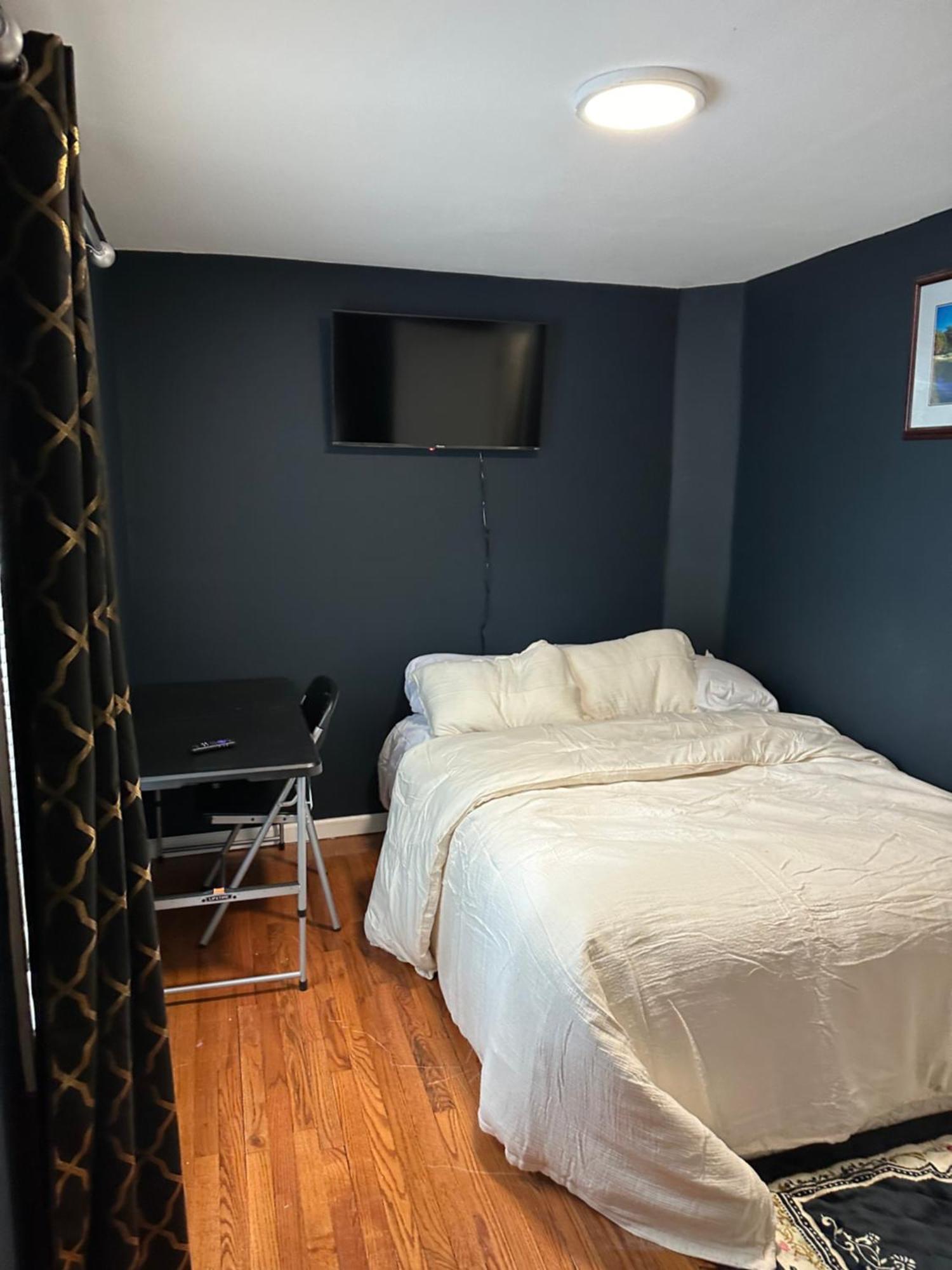 Fidelia Crystal Room, Queen Bed Minutes From Newark Liberty International Airport And Newark Penn Station เออร์วิงตัน ภายนอก รูปภาพ