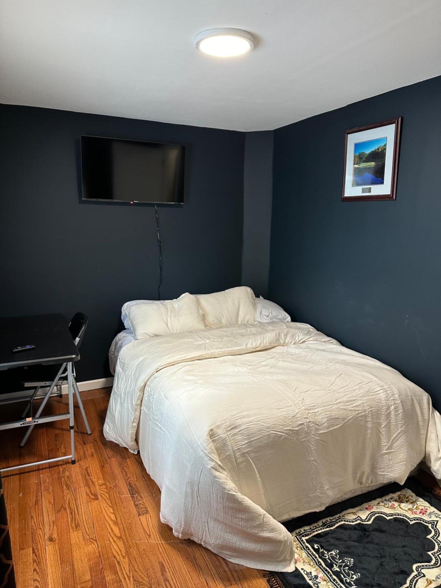 Fidelia Crystal Room, Queen Bed Minutes From Newark Liberty International Airport And Newark Penn Station เออร์วิงตัน ภายนอก รูปภาพ